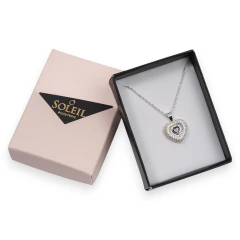 Collar Amour en internet