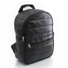 Mochila Acanalada Negra - comprar online