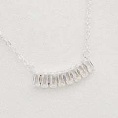 Collar Baguette Transparente - comprar online