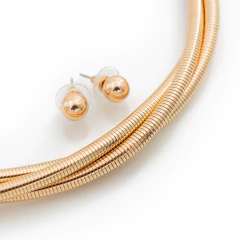 Conjunto Torzado en internet