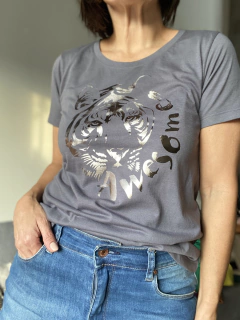 Imagen de Remera Awesome tiger