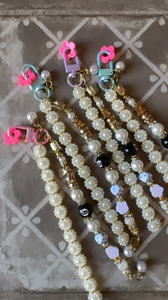 Charms bags bola 8