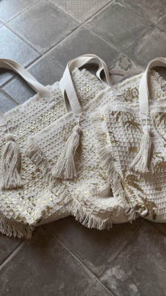 Super bolso playero boho gold - Natalia Dubinsky Customizacion de prendas y Objetos