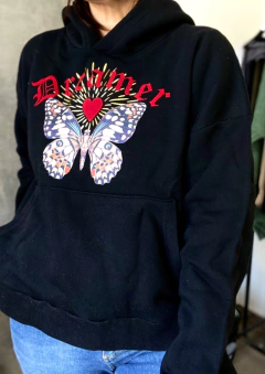 Buzo hoodie Dreamer mariposa - comprar online