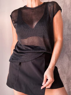 Remera glow - Natalia Dubinsky Customizacion de prendas y Objetos