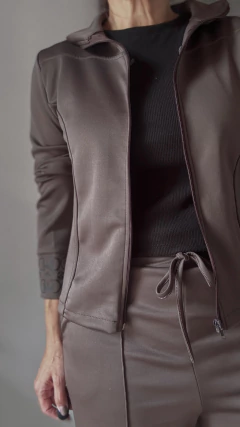 Línea sporty Tencel - Natalia Dubinsky Customizacion de prendas y Objetos