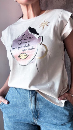 Remera chica universo doble manga - comprar online