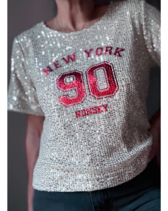 Remera lentejuelas Ciudad - Natalia Dubinsky Customizacion de prendas y Objetos