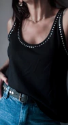 Musculosa Rainbow tachas escote