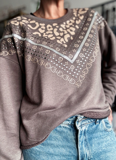 Buzo monogram/ print /tachas - comprar online