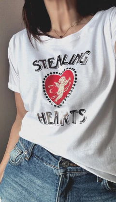 Remera Stealing hearts - Natalia Dubinsky Customizacion de prendas y Objetos
