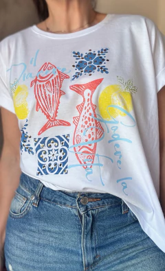 Remera Manga china Il piacere serigrafia en internet