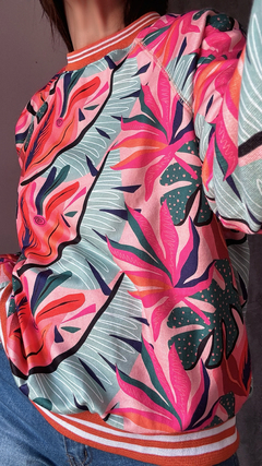 Buzo Tropical - Natalia Dubinsky Customizacion de prendas y Objetos