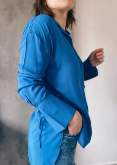 Camisa Londres sin cambio en internet