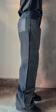 Wide leg Black Full tachas - tienda online