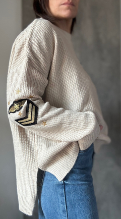 Sweater Nilo apliques en internet
