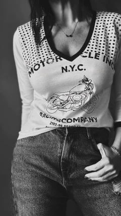 Remera Motomami - loja online