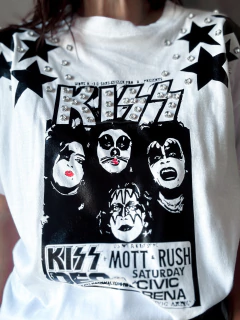 Remerón Kiss strass en internet