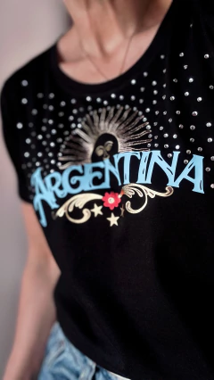 Imagen de Remera Argentina filete y sol de mayo