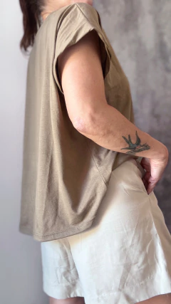 Imagen de Remera manga china paleta marrones