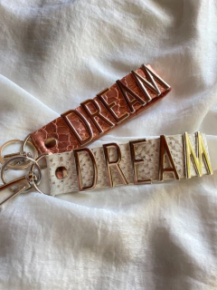 Llavero Dream on internet