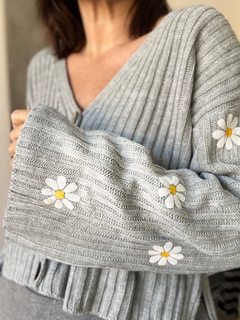 Cardigan Greta Margarita - Natalia Dubinsky Customizacion de prendas y Objetos