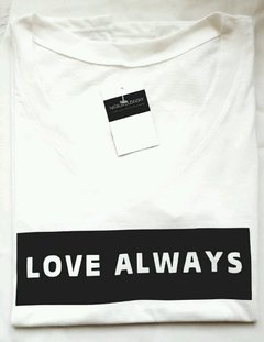Remera LOVE ALWAYS en franja
