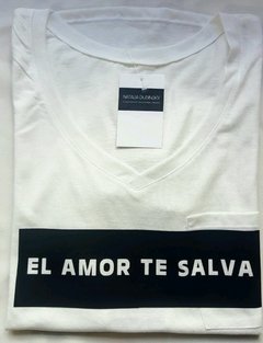 Remera EL AMOR TE SALVA