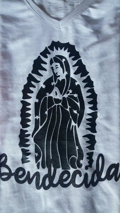 Remera Lupita Pop Black