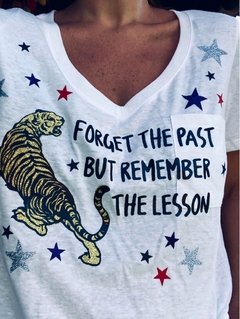 Remera Tiger