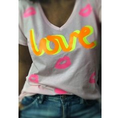 Remera Beso de amor