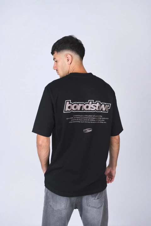 REMERA TEXT REGULAR NEGRO