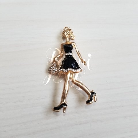 Menina Miniatura Luxo (1 Unid)