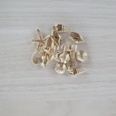 PINGENTE FUNDO DO MAR DOURADO