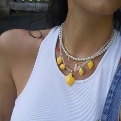 ABRAZADOR LIMONCELLO - GUAYOYITA AMULETOS