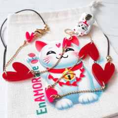 COLLAR LARGO CORAZONES Y MANEKI - GUAYOYITA AMULETOS