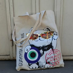 TOTE BAG MANEKI - GUAYOYITA AMULETOS