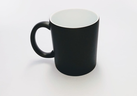 Caneca Cerâmica Magica Preta Fosca 325 ml