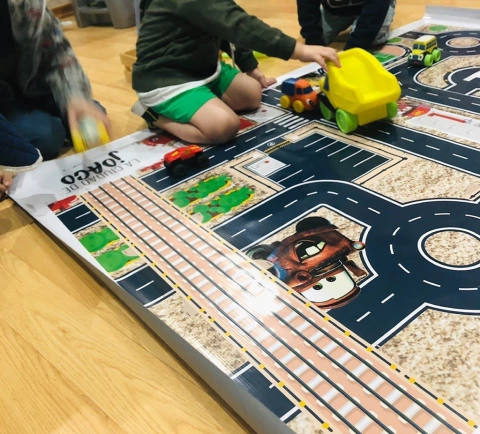 PISTA DE AUTOS GIGANTE LONA