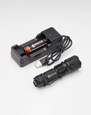 Lanterna Invictus Bolt