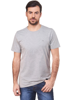 Remera Cuello O Pack x3 en internet