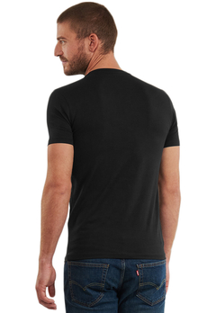 Remera Meanig Negro en internet