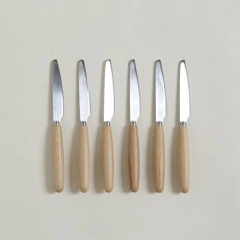 set x6 cuchillos para untar con mango de madera