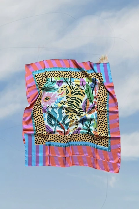 Pañuelo IGUAZU 70x70 - comprar online