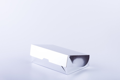 CAJA REVERSIBLE 24X15X5.5CM PLATEADA /BLANCA