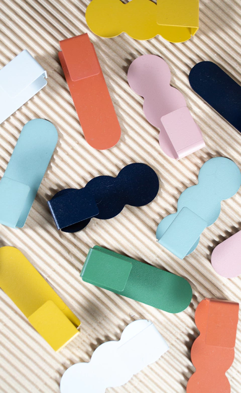 Perchero autoadhesivo