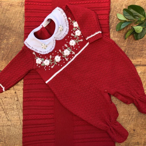 macacao-para-bebe-menina-aurora-vermelho