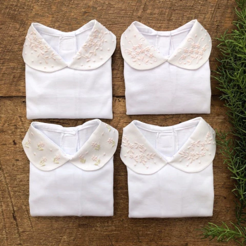 bodies-de-bebe-com-gola-bordada-flores