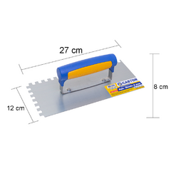 Desempenadeira dentada de aço 12x27cm com dente 8mm e cabo fechado – Ref. 221