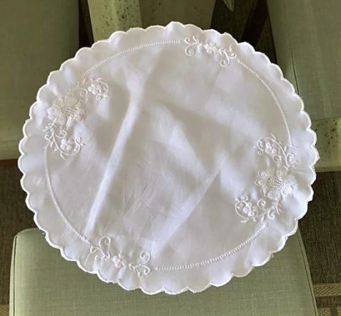 Pano de Bandeja Bordado Redonda